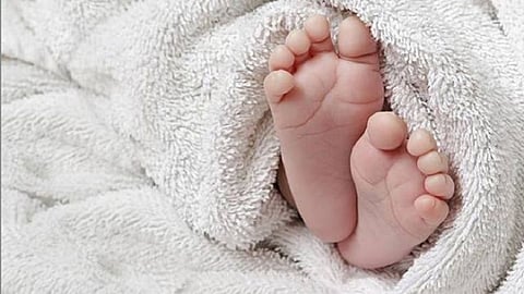 कोरोना काळात प्रसूतींमध्ये घट; मुंबईत 36 हजारहून अधिक बालकांना जन्म 