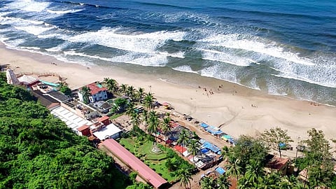 Ganpatipule shore is safe Rescued 25 people throughout the year