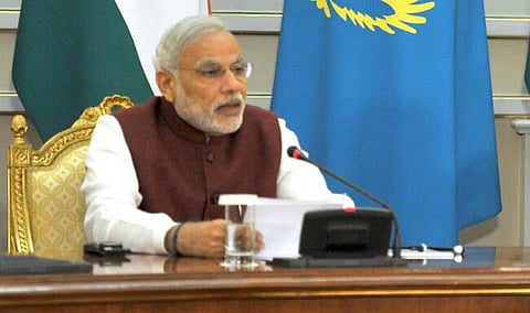 ना'पाक' कारवायांचा मोदींनी केला पर्दाफाश 