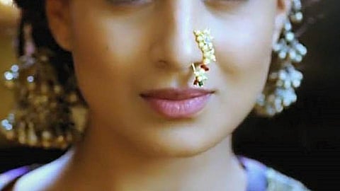 बाई, किती हा 'नथीचा नखरा'; सोशल मीडियाचा हा नवा ट्रेंड तुम्हाला माहितीये का?
