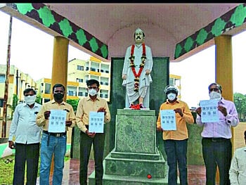 ‘बारकोड’स्कॅन करा अन् मराठी भाषेचे धडे गिरवा 