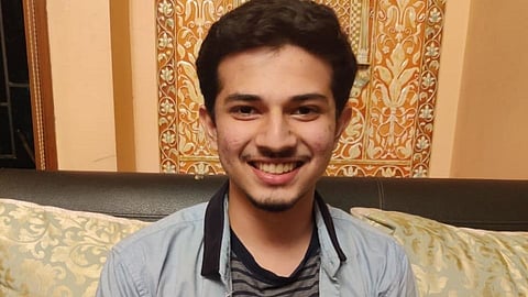 Tejomay_Vaidya