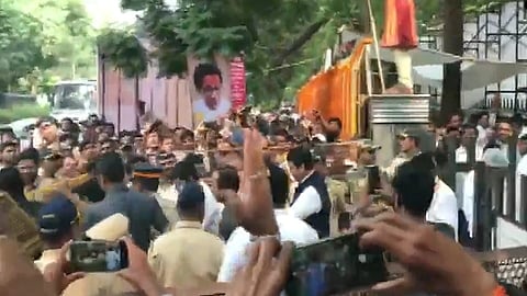 Shiv Sena workers raised slogans when BJP leader Devendra Fadnavis was leaving from Shivaji Park