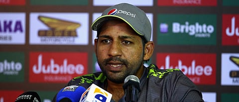 'काळा आला बघ' म्हणणारा पाक कर्णधार अडचणीत 