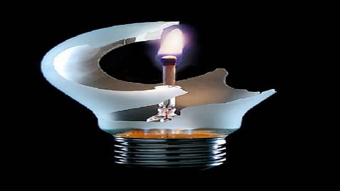 नवी मुंबईत विजेचा लपंडावामुळे नागरिक त्रस्त! 