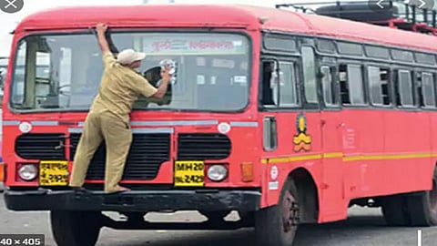 ST च्या 'त्या' 31 कर्मचाऱ्यांचे  निलंबन रद्द होणार; परिवहनमंत्र्यांचे संबंधित यंत्रणांना आदेश