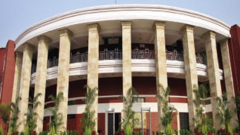 assembly building in nagpur