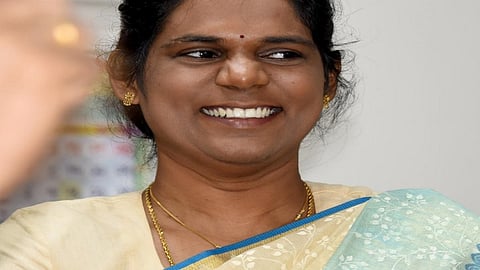 bhuvneshwari-s.