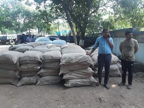 गुटखा पकडला, तक्रार दाखल झापी पण मुख्य सूत्रधार पोलिसांना मिळेना ! 