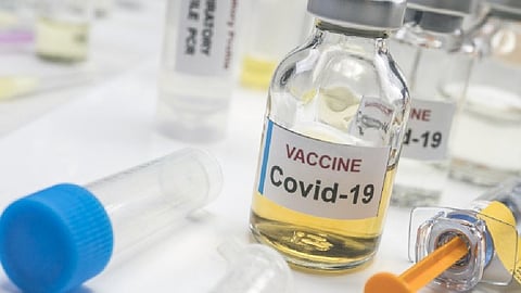 कोविड-19 लस कर्करूग्णांसाठी अतिशय फायदेशीर, वैद्यकीय क्षेत्रातील तज्ज्ञांचे मत