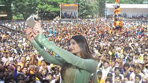 कोरोनामुळे दहीहंडी उत्सव रद्द; सेलिब्रिटींच्या सुपाऱ्यांवर पडले पाणी...