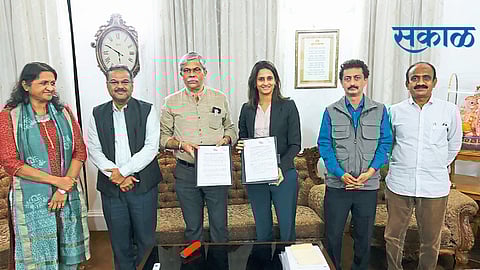 सावित्रीबाई फुले पुणे विद्यापीठ व डीसीएफ व्हेंचर यांच्यात करार