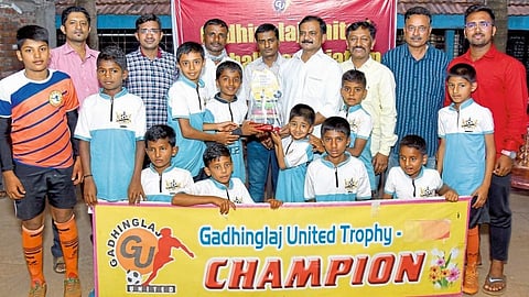 Shivraj School Wins In Football Kolhapur Marathi News