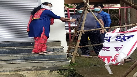 Gadhinglaj Has A Unique Rakshabandhan Following The Rules Of The Containment Zone Kolhapur Marathi News