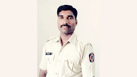 ऊसतोड मजुराचा  मुलगा पीएसआय