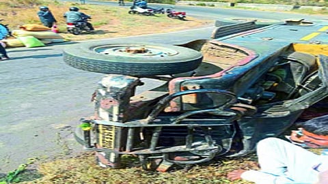 khadked accident.jpg