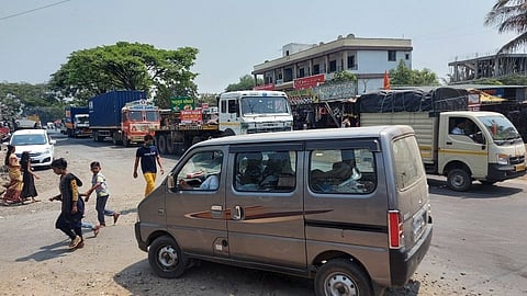 खालुंब्रे ते चाकण एमआयडीसीपर्यंत होणार एकेरी वाहतूक 