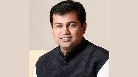 It is reported that Uday Samant has been given a threat by the Guardian Minister of Ratnagiri district kokan marathi news