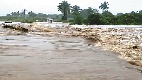 Anger at the construction of a low-rise bridge in the eastern part of Miraj
