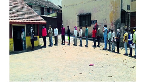 manmad talathi ofc.jpg