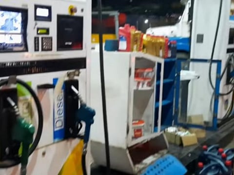 Employees vandalize petrol pump