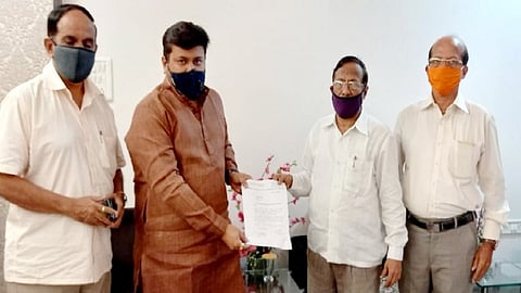 Minister Uday Samant Discussion with Chief Minister Uddhav Thackeray because Regarding lawyers in the state