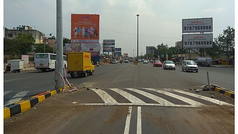 sixty meters road shorten to thirty meter Spending eighteen crore