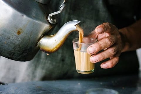 Tea stall owners are in financial crisis