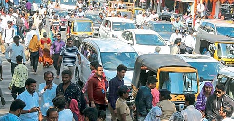 people faced problem due to incomplete construction of gaddigodam bridge in nagpur