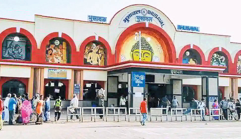Bhusawal Railway Station 6 रेल्वेस्थानकांचा होणार कायापालट