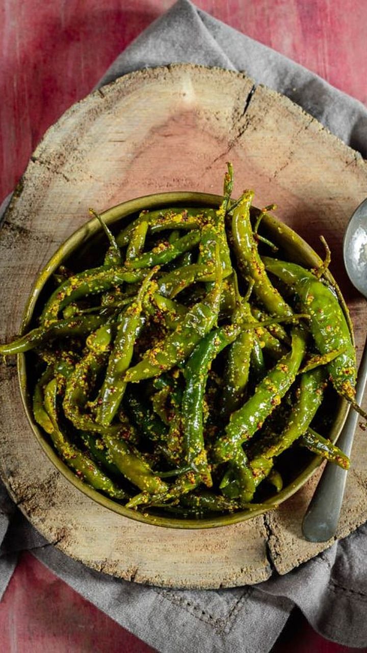 Green Chilli हाय हाय मिरची; हिरवी मिरची खाण्याचे आश्चर्यकारक फायदे