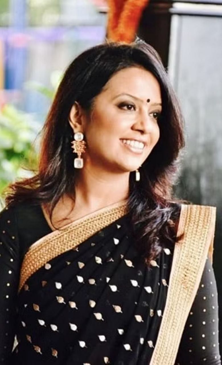 Amruta Fadnavis : अमृता फडणवीसांचा नवीन लूक!