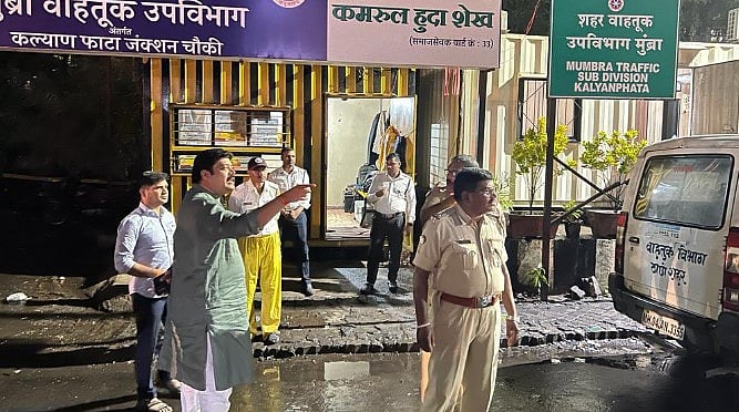 Raju Patil : वाहतूक कोंडी सोडवण्यासाठी मनसे आमदार उतरले रस्त्यावर; काय ...