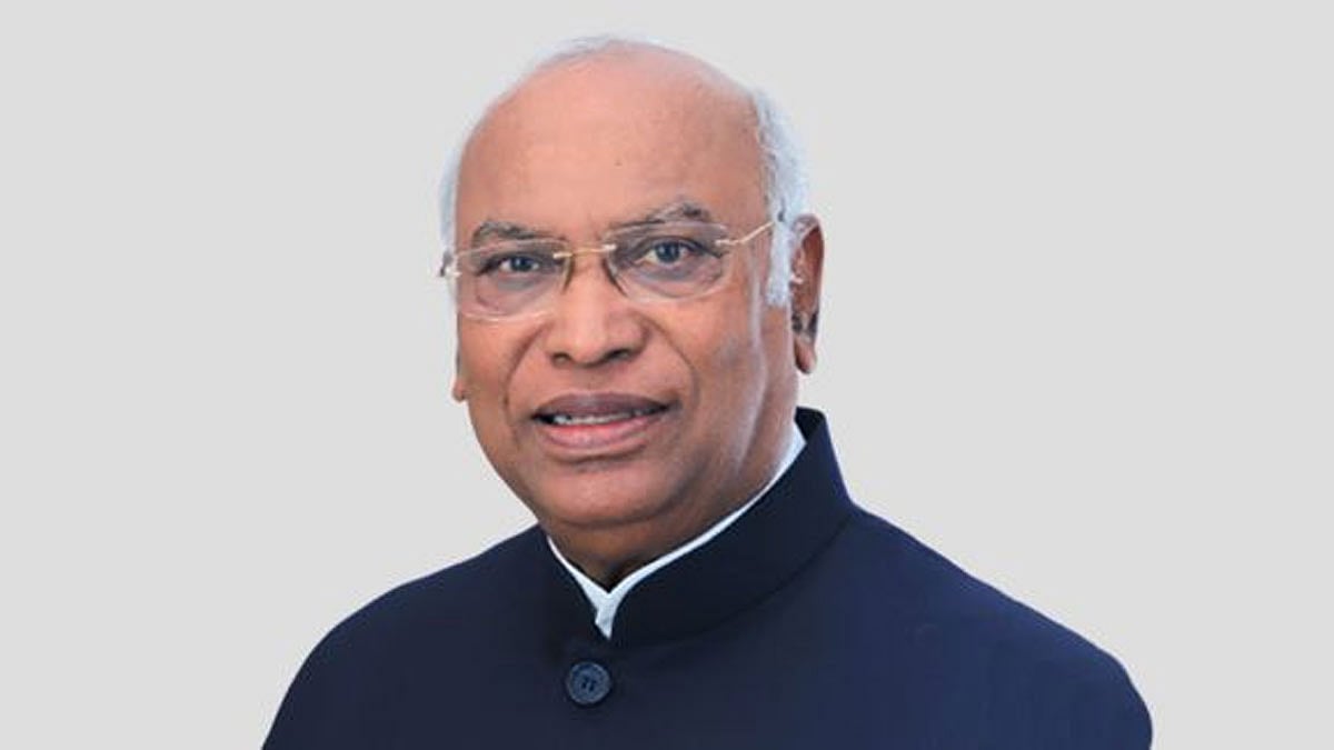 Mallikarjun Kharge : सर्वसामान्यांचा आवाज वाचविण्याची हीच संधी congress