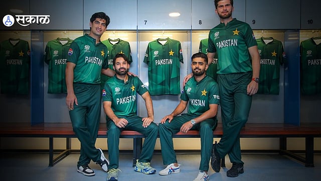 Pakistan T20 WC Squad : पाकिस्तानचा संघ जाहीर! विराटची आवडती शिकार ...