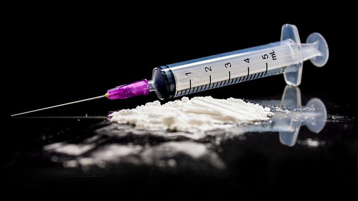 Sangli Crime : राज्यातील मोठी कारवाई! नशेच्या इंजेक्शनचा साठा सांगलीत ...