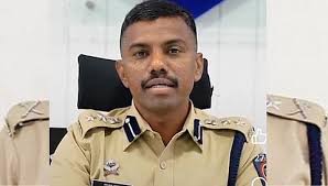 सोलापूरकरांच्या सुरक्षेसाठी पोलिसांचे रात्री ११ ते पहाटे ५ वाजेपर्यंत जागरण! पोलिसांच्या मदतीसाठी ‘या’ क्रमांकावर साधा संपर्क, वाचा...