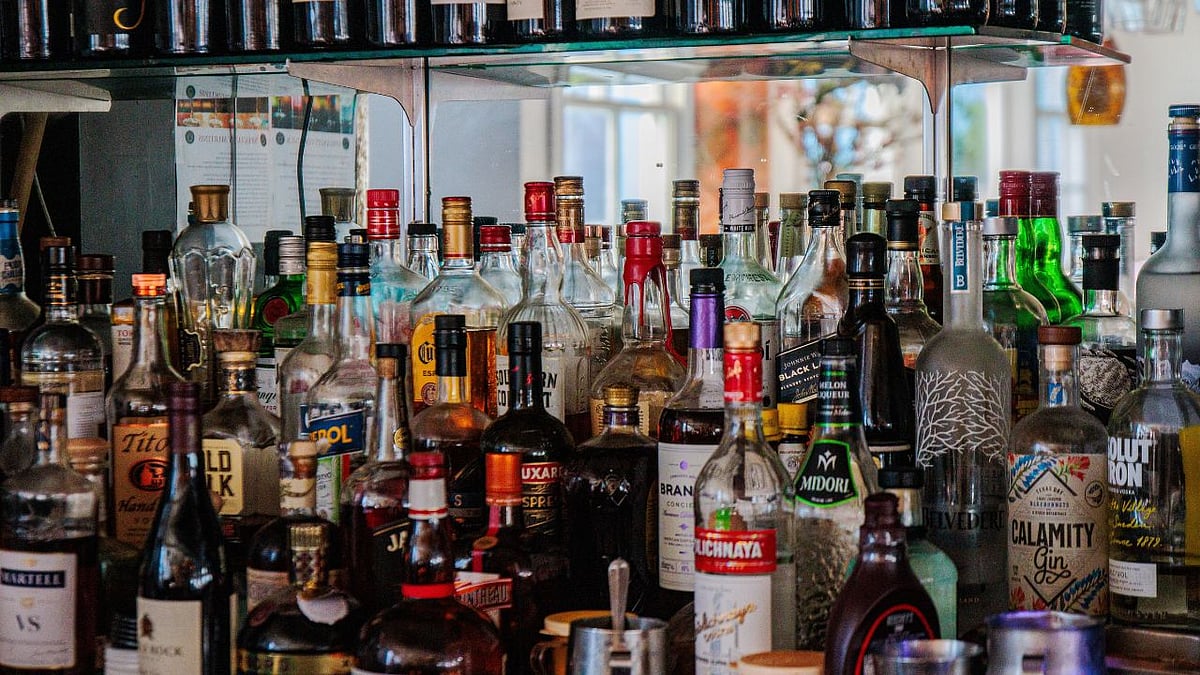 Delhi Duty Free Scotch Whisky Price List 2026: Balvenie 18, Bowmore 19, Highland Park, And Other Luxury Deals