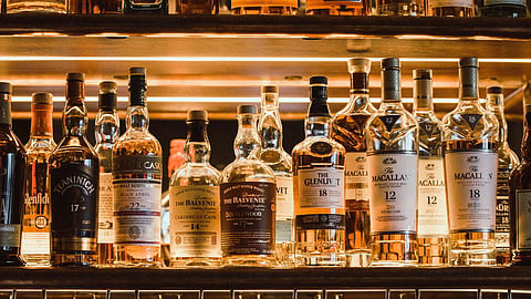 Premium Whisky Under ₹30,000