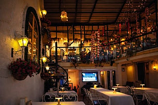 Fine Dine Restaurants In Delhi