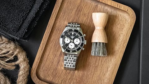 clean your watch at home