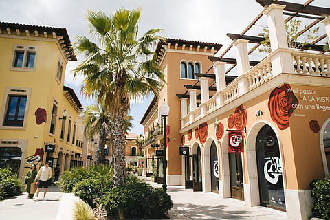 House_of_Gala_at_La_Roca_Village_optimized_650