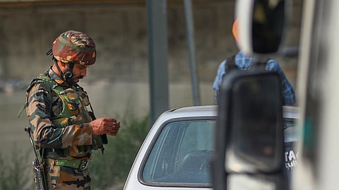 Anti-terror crackdown: J&K Police seal Hurriyat office, raid houses of Jamaat-linked men