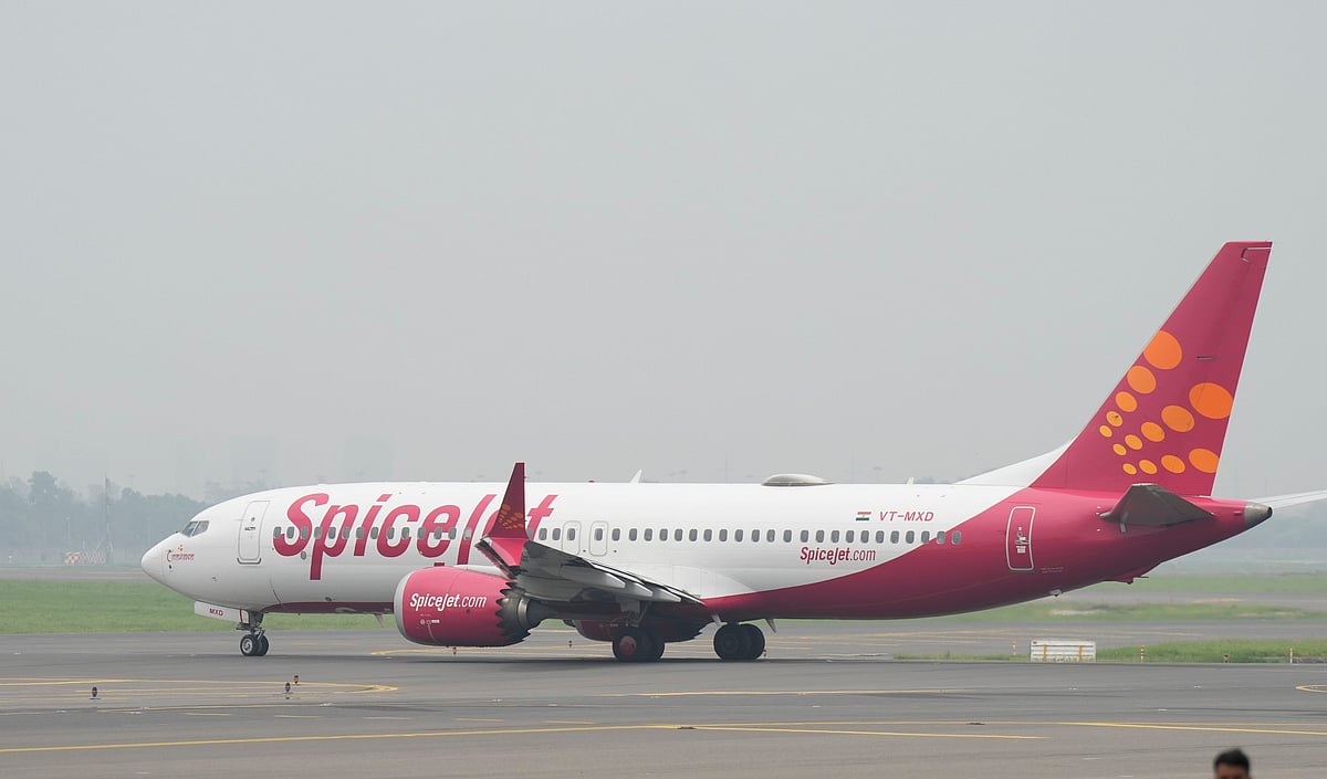 SC to consider SpiceJet's plea against Delhi HC order grounding 3 ...