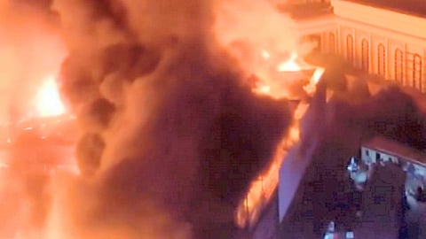 Electrician dies in fire in Noida banquet hall