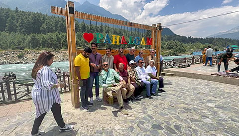 Foreign tourists return to Kashmir, call it safe and welcoming 
