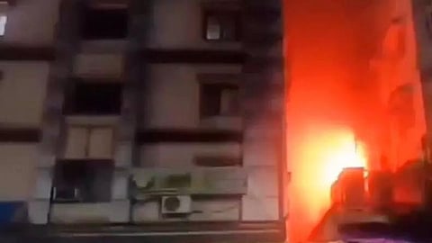 Man dies in fire in residential building near Kolkata