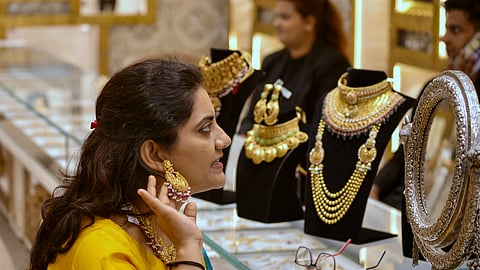 Silver surges Rs 4,000 to hit record high of Rs 1.18 lakh/kg; gold jumps Rs 1,000
