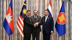 Thailand, Cambodia agree to 'immediate and unconditional' ceasefire, Malaysian PM says