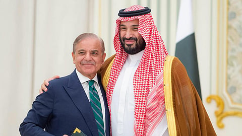 Pakistan, Saudi Arabia ink defence pact for joint action against 'aggression'
